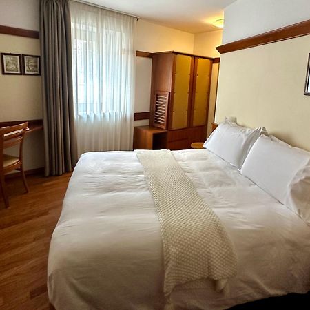 Il Duca Degli Abruzzi Hotel เปสกัสเซโรลี ภายนอก รูปภาพ